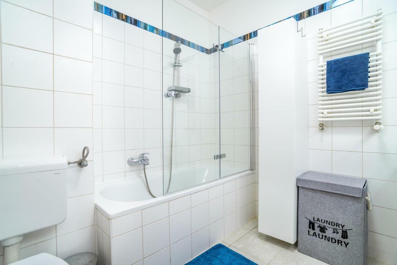 בודפשט Tuscany Garden-Free Parking-Balcony-Ac- Elevator מראה חיצוני תמונה
